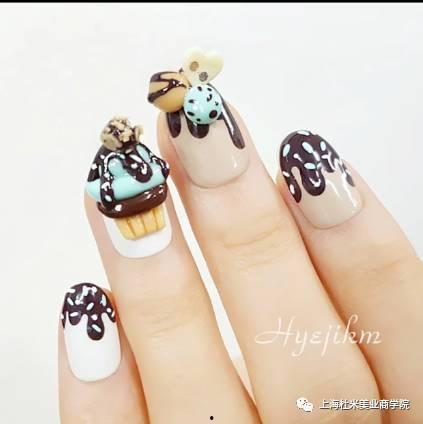 娱乐吃瓜酱美甲视频