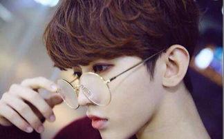 娱乐圈八卦吃瓜蔡徐坤,娱乐圈风云再起，揭秘“坤坤”背后的故事